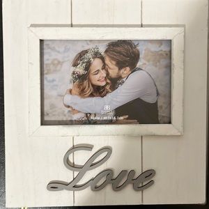 Frame for 4x6” photo